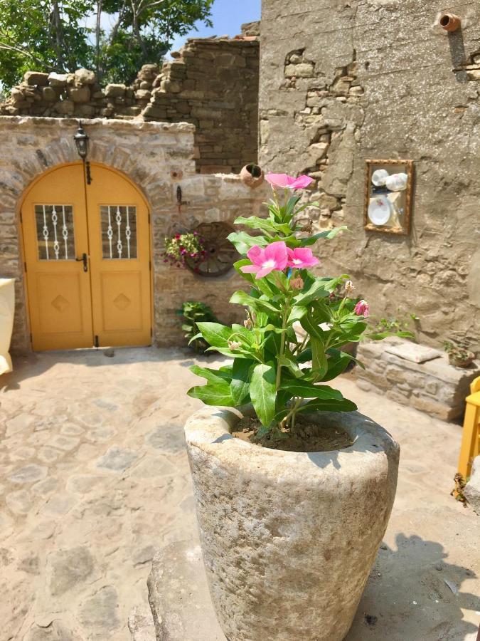Sari Keci Tas Otel İmroz Buitenkant foto